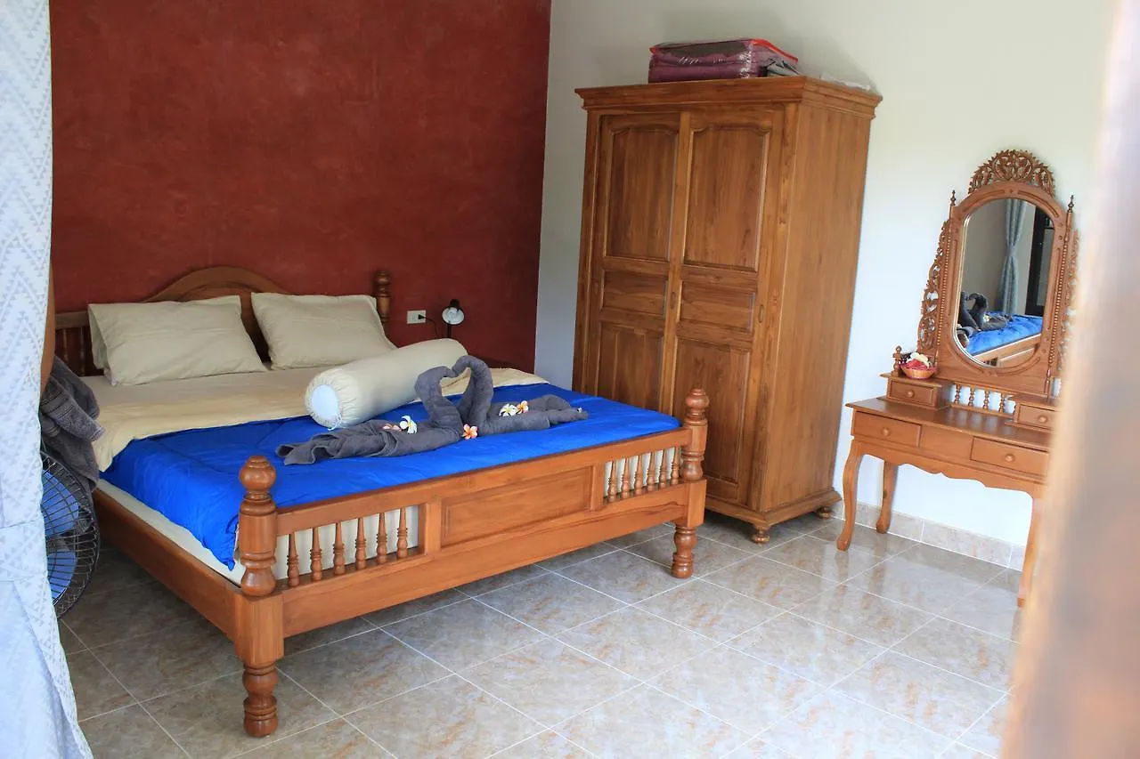 Nananuira Apartment And Room Khao Lak Gasthof