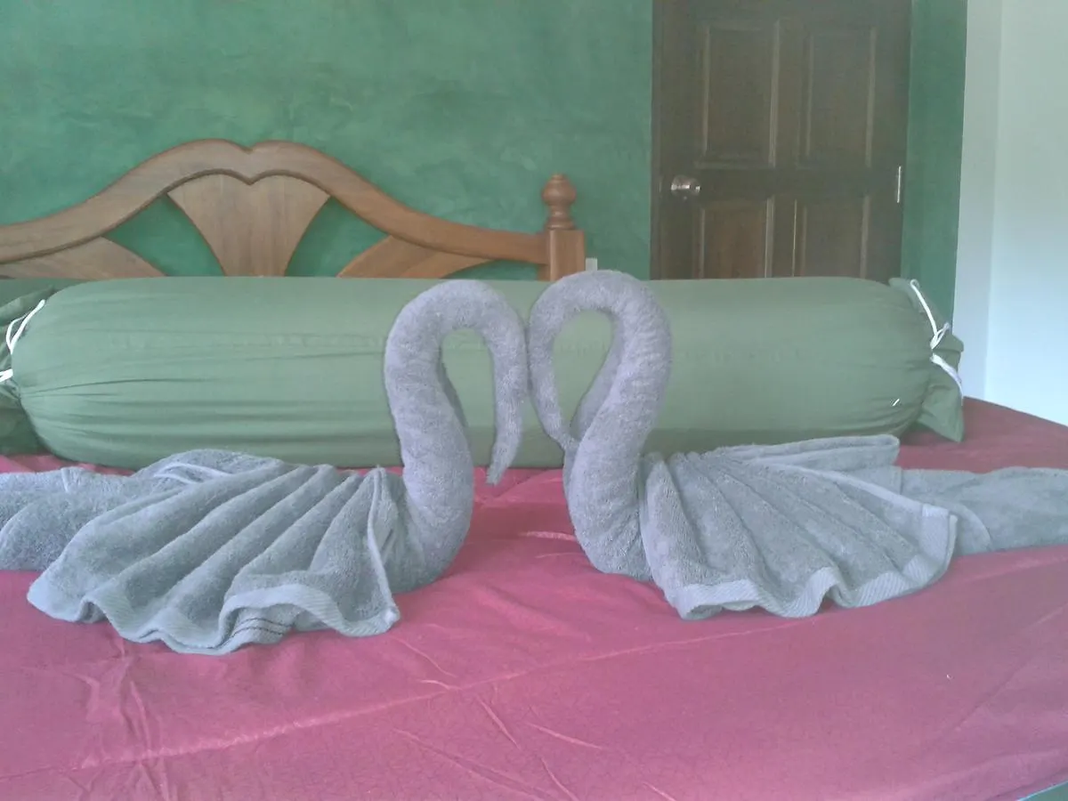 Gasthof Nananuira Apartment And Room Khao Lak
