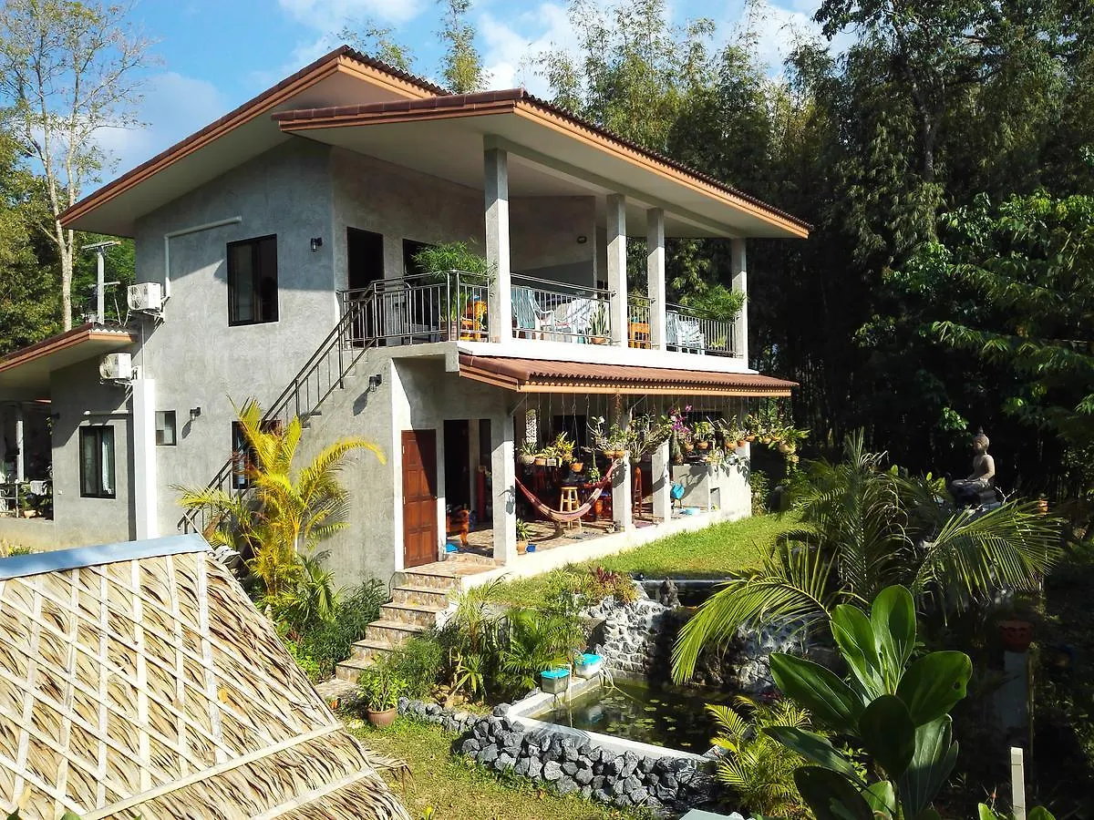 Nananuira Apartment And Room Khao Lak Gasthof