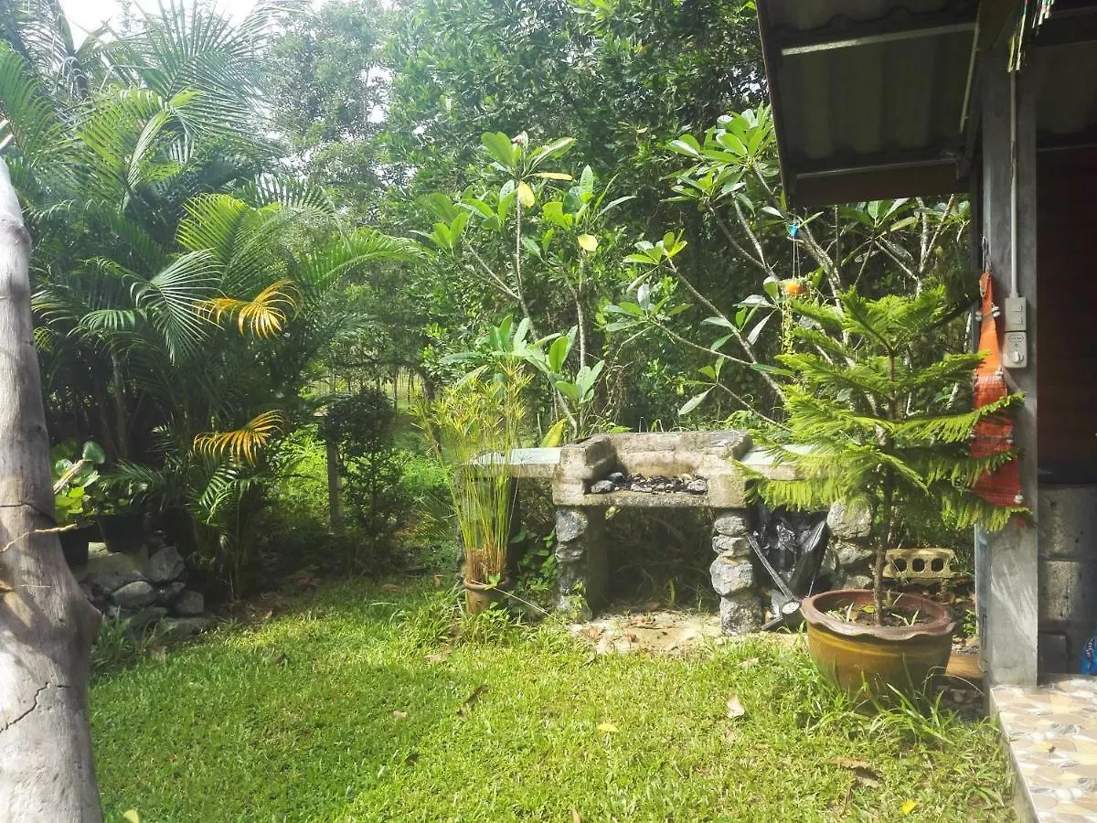 Nananuira Apartment And Room Khao Lak Gasthof